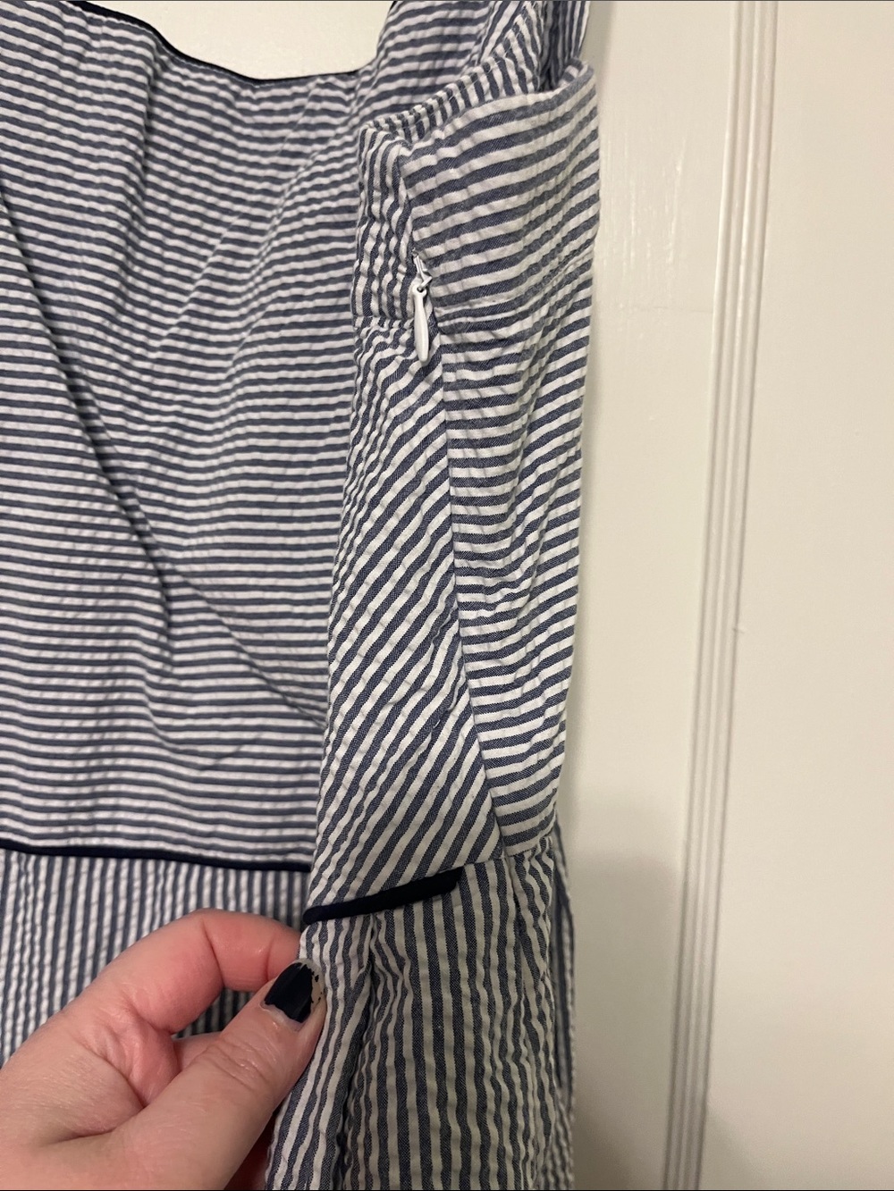 Lands End Seersucker sun dress - Picture 4 of 6